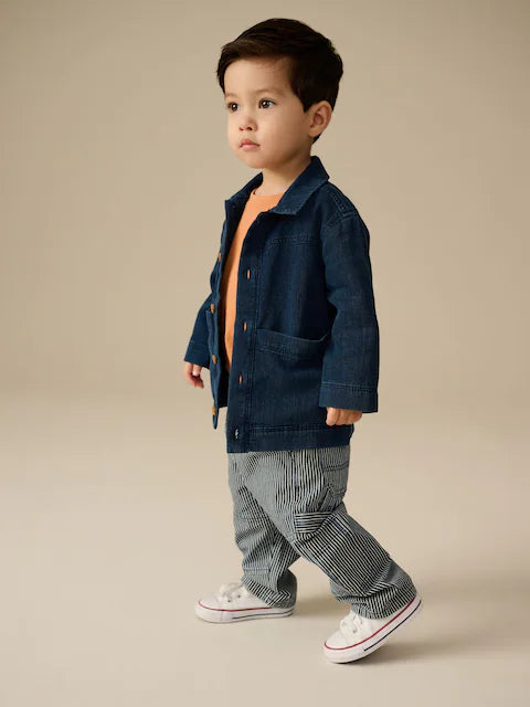 Navy/Ochre Shacket T-Shirt and Jeans