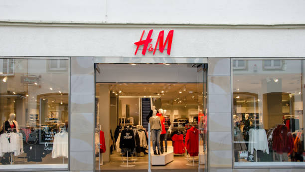 H&M