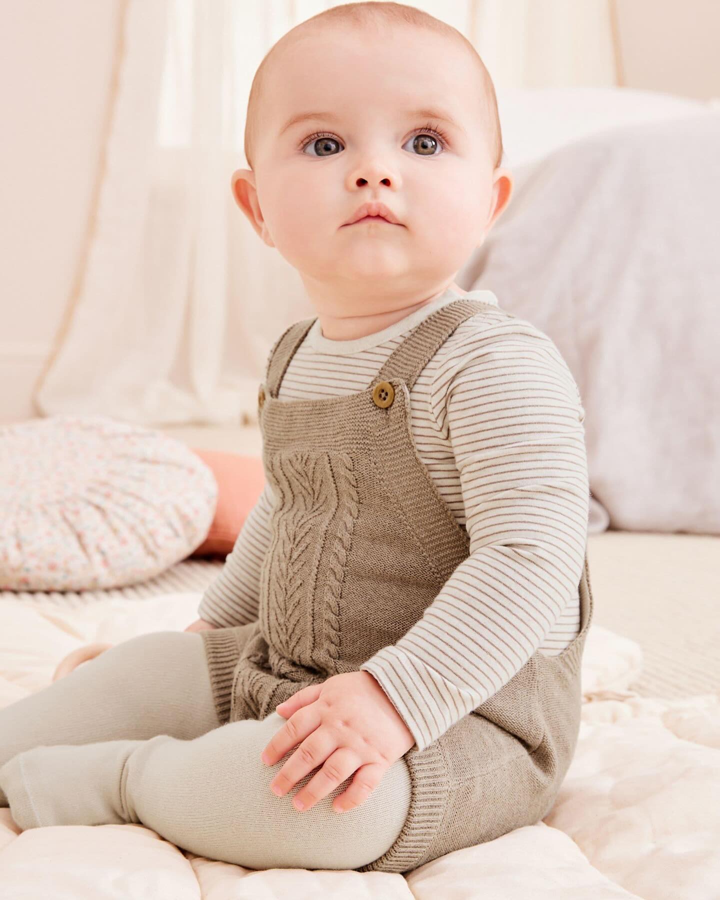 Brown Knitted Romper, Bodysuit & Legging set.