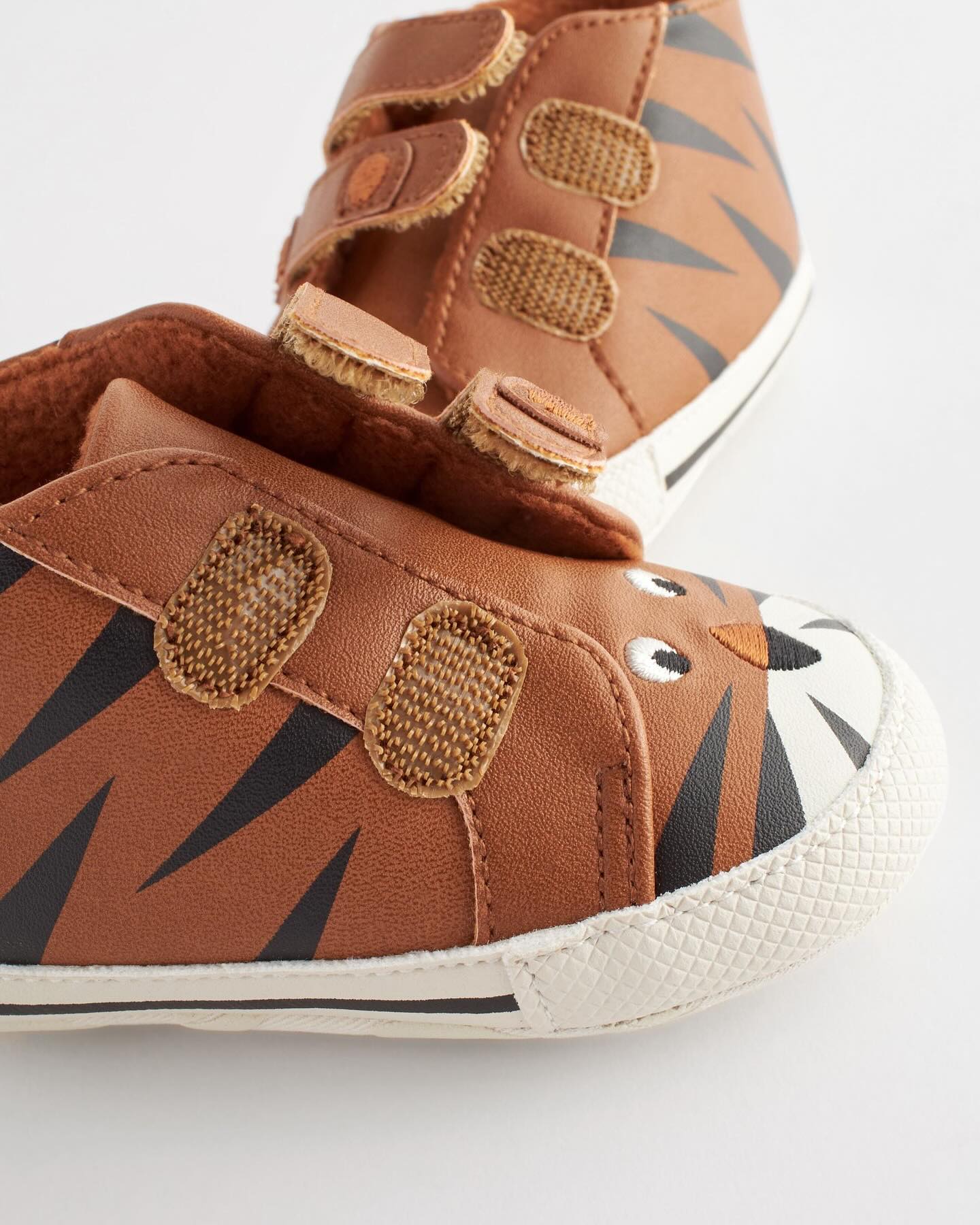 Tan Brown Tiger Shoes