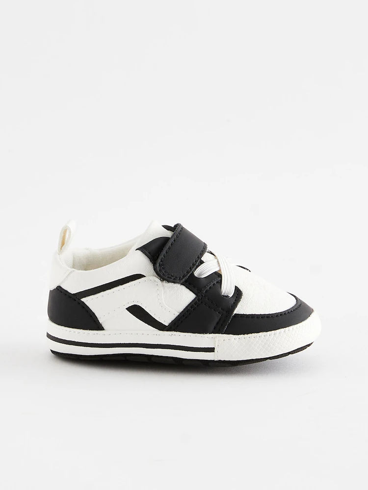 Black/White Touch Fastening Elastic Lace Baby Trainers