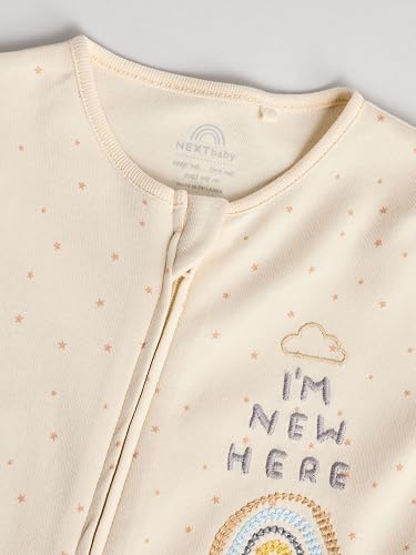 I AM NEW HERE sleepsuit & hat set